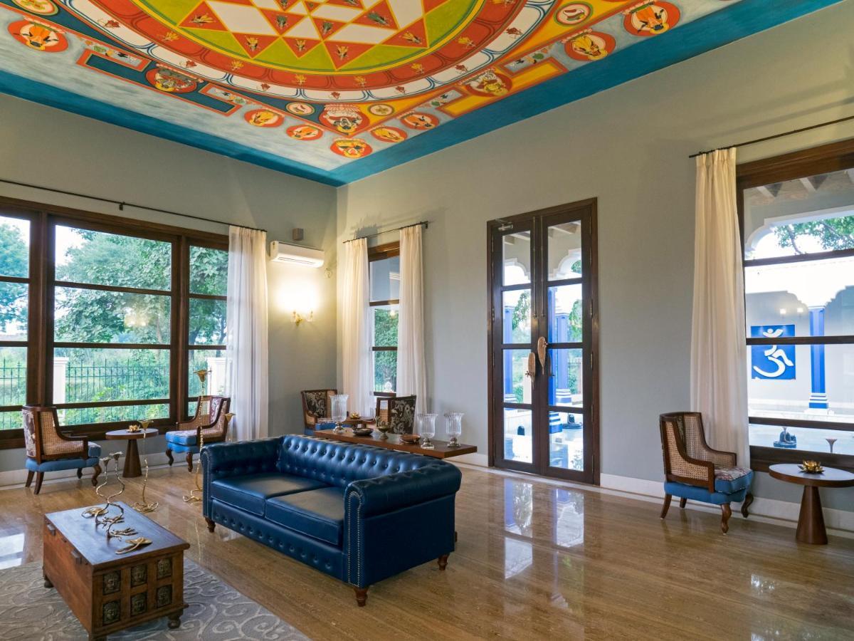 Resort Tree Of Life &